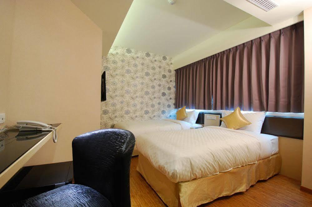 欣欣旅店 Hotel Taipei Exterior foto