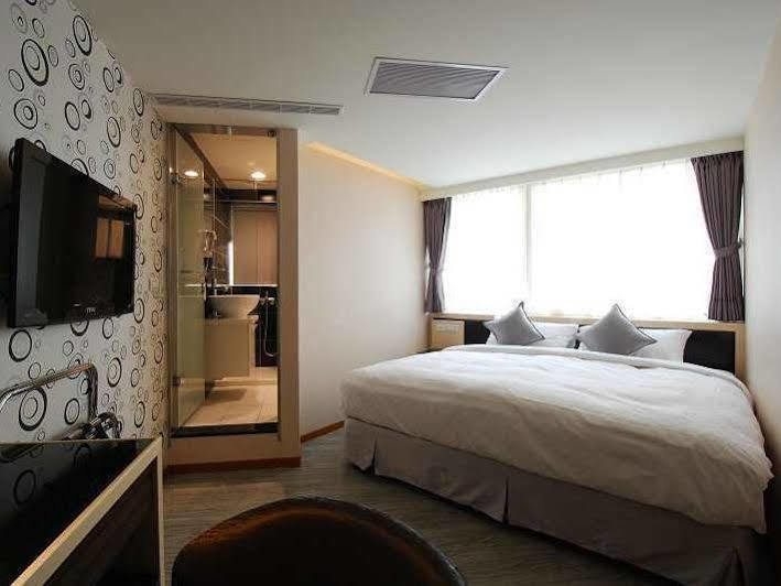 欣欣旅店 Hotel Taipei Exterior foto